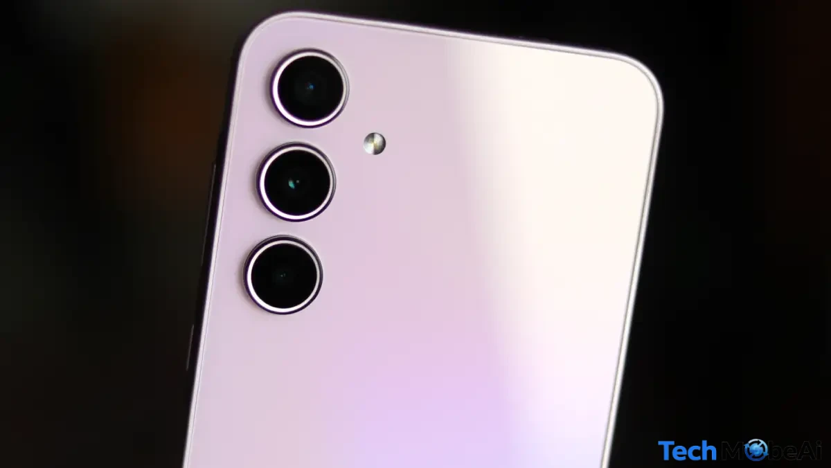 سامسونج تطلق تحديث One UI 9 البيتا لهاتف Galaxy A35: المميزات ورقم البناء وطريقة التنزيل 1 سامسونج تطلق تحديث One UI 9 البيتا لهاتف Galaxy A35: المميزات ورقم البناء وطريقة التنزيل